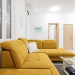 M&d Old Town Luxury דירה זאדאר