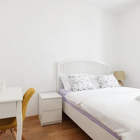 아파트 M&d Old Town Luxury 자다르