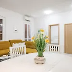 M&d Old Town Luxury Appartement