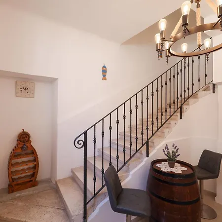 M&d Old Town Luxury Apartman