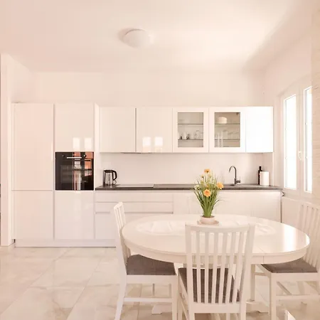 M&d Old Town Luxury Apartment *