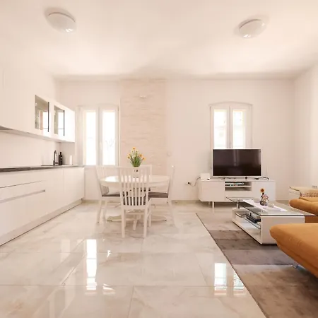 Apartment M&d Old Town Luxury *