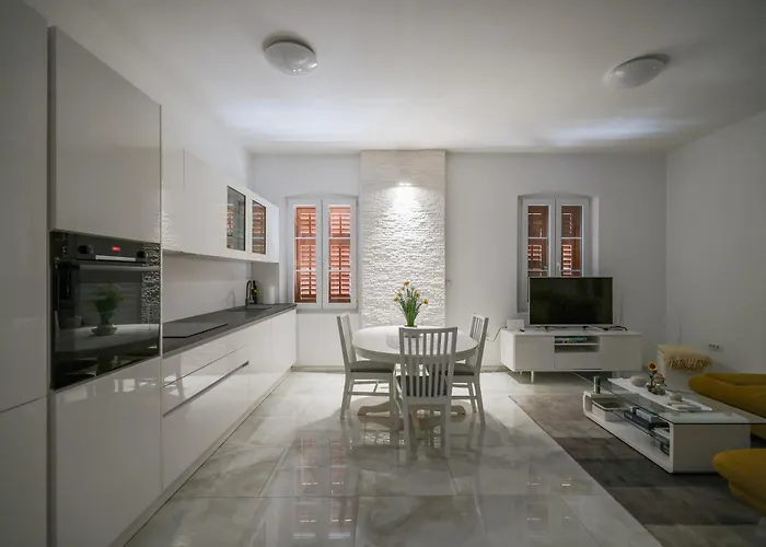 M&d Old Town Luxury Appartement Zadar