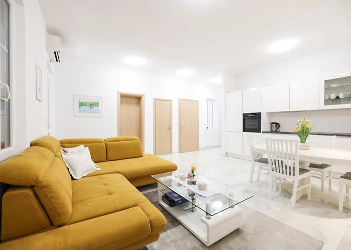 M&d Old Town Luxury *