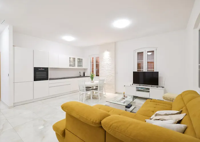 M&d Old Town Luxury *